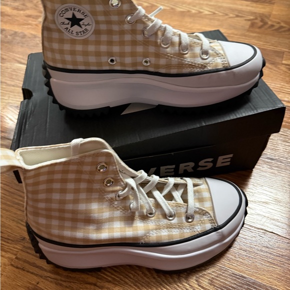 🆕 Converse Run Star Hike Platform Gingham Size 5.5 - Picture 3 of 10